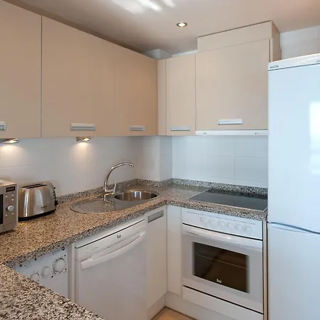 Lägenhet Sea Front By Interhome Torrox